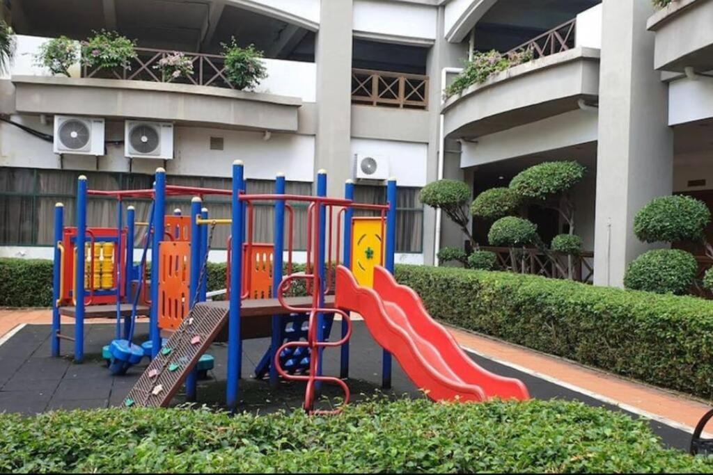 Instay Costa Mahkota Next To Mahkota Parade Malacca 外观 照片